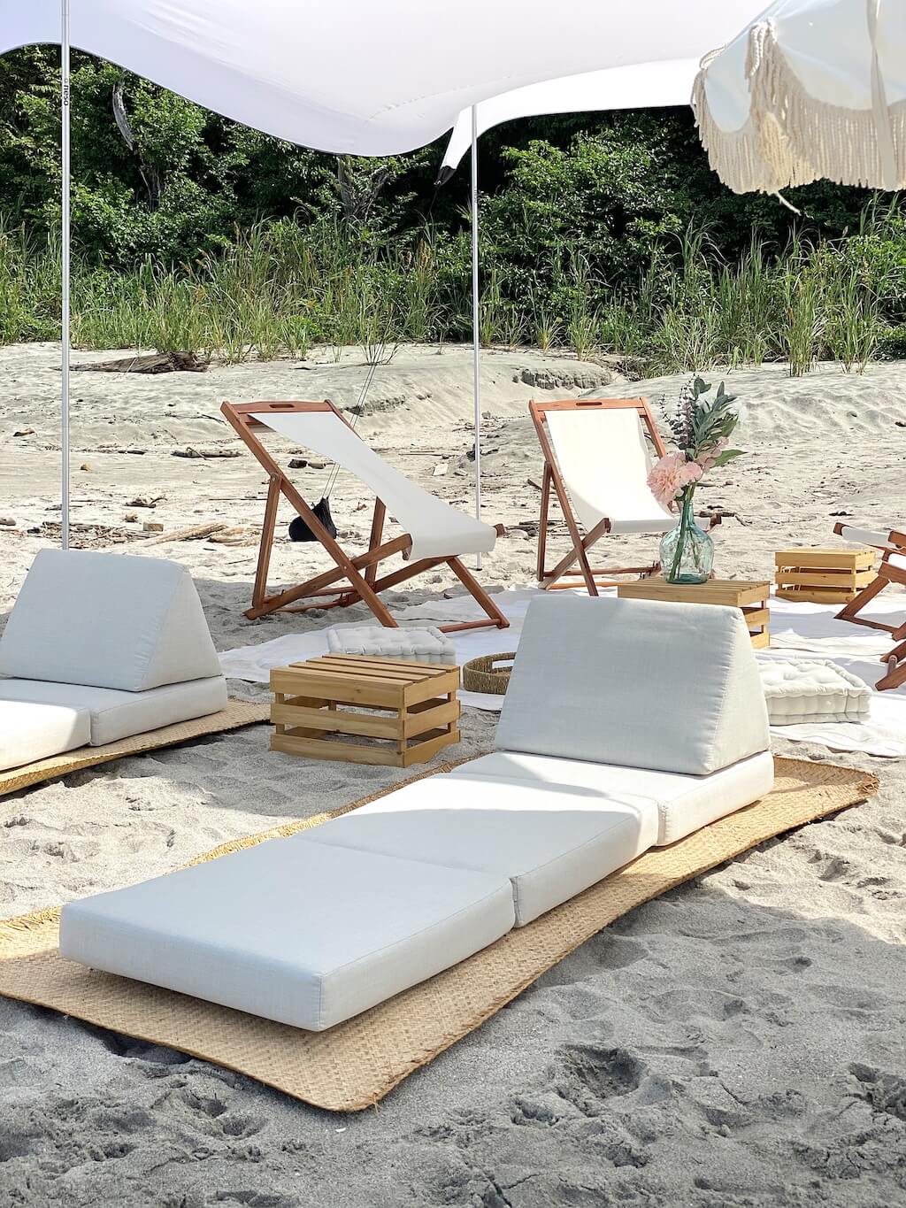 Remote Beach Lounge